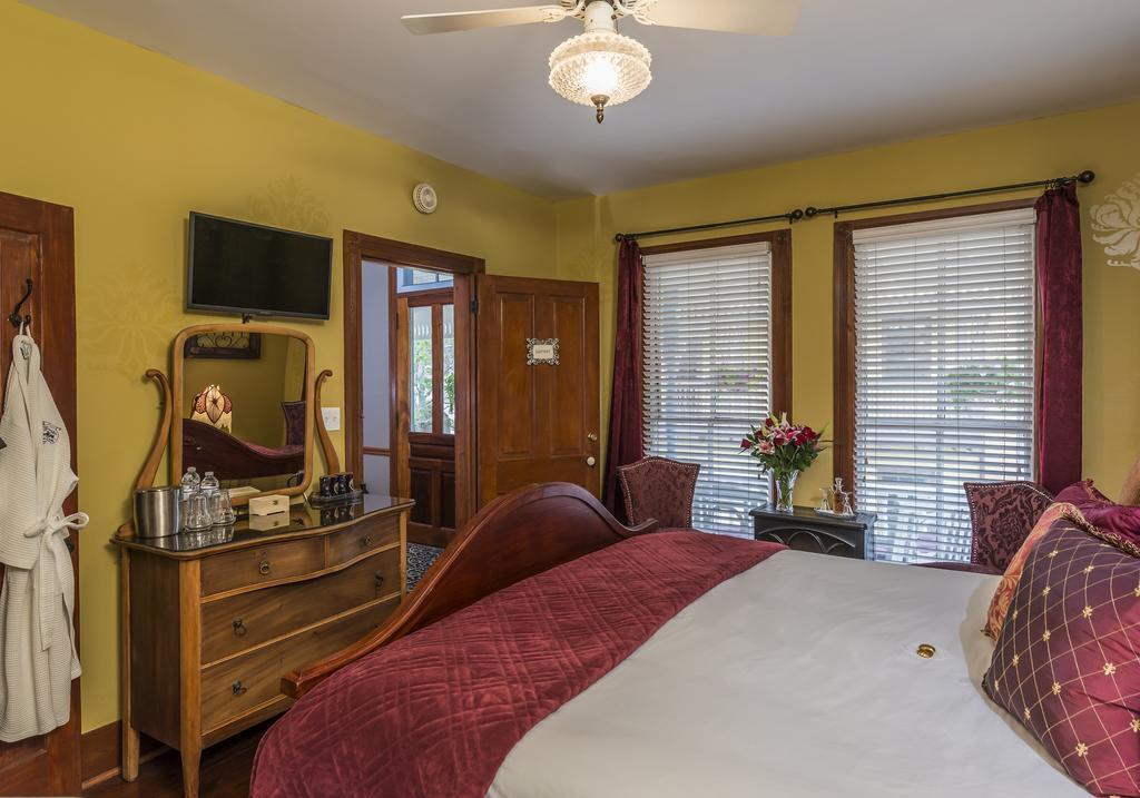 Carriage Way Inn Bed & Breakfast Adults Only - 21 Years Old And Up Сейнт-Огастін Екстер'єр фото