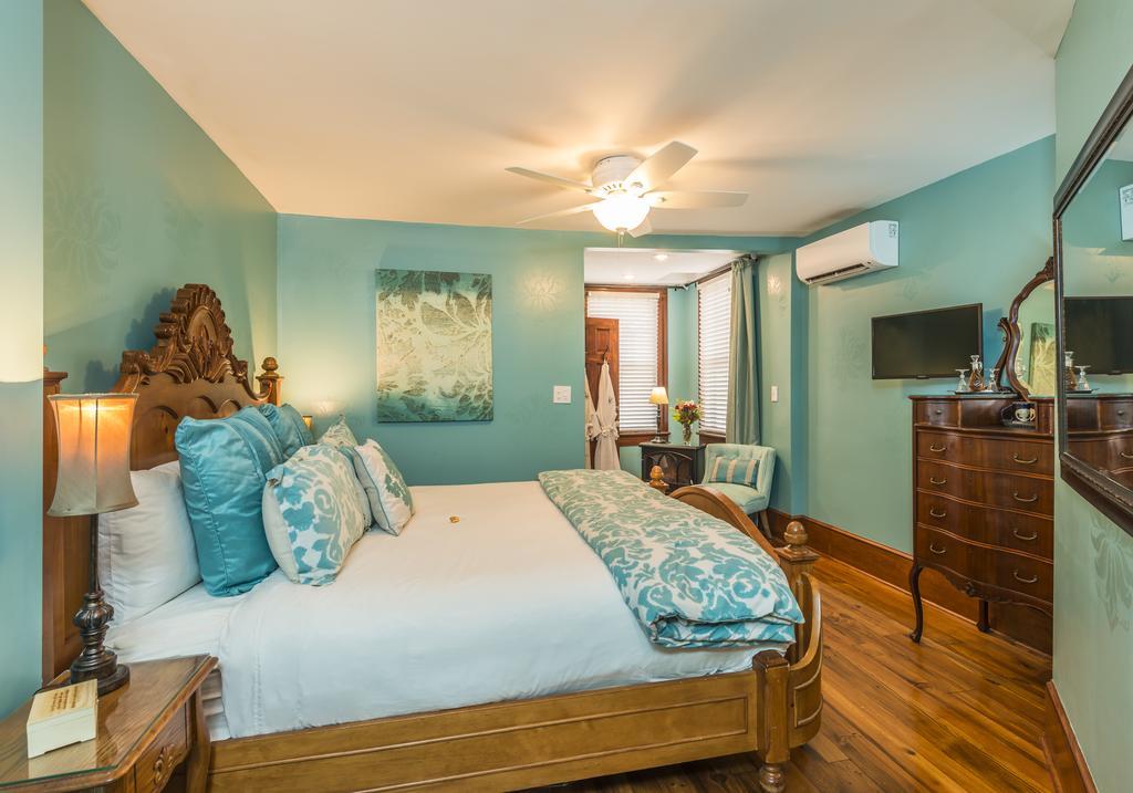 Carriage Way Inn Bed & Breakfast Adults Only - 21 Years Old And Up Сейнт-Огастін Екстер'єр фото
