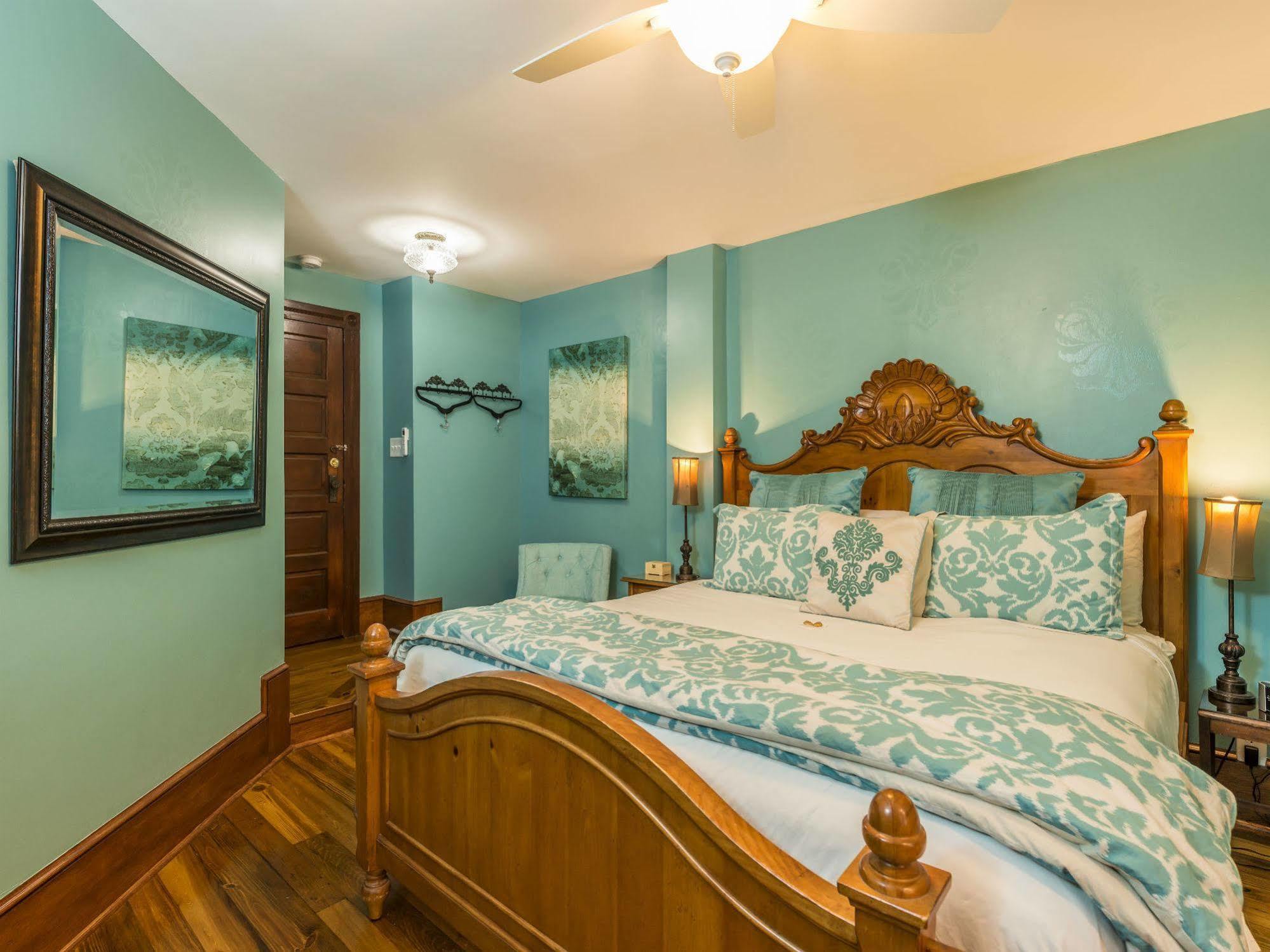 Carriage Way Inn Bed & Breakfast Adults Only - 21 Years Old And Up Сейнт-Огастін Екстер'єр фото