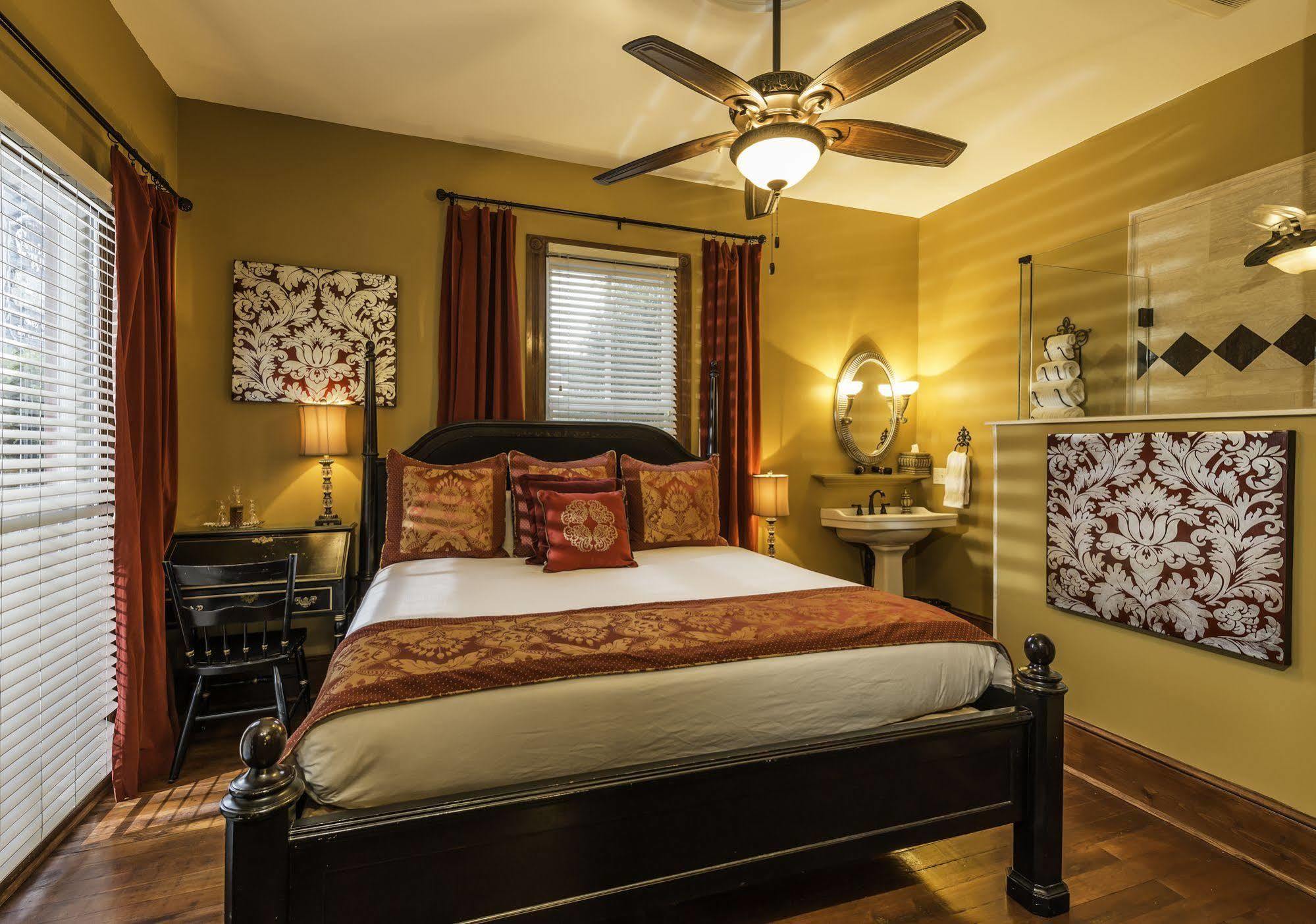 Carriage Way Inn Bed & Breakfast Adults Only - 21 Years Old And Up Сейнт-Огастін Екстер'єр фото