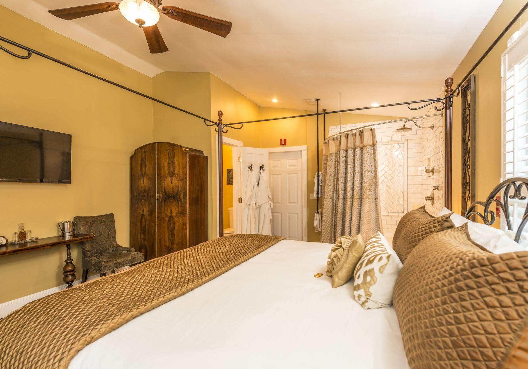 Carriage Way Inn Bed & Breakfast Adults Only - 21 Years Old And Up Сейнт-Огастін Екстер'єр фото